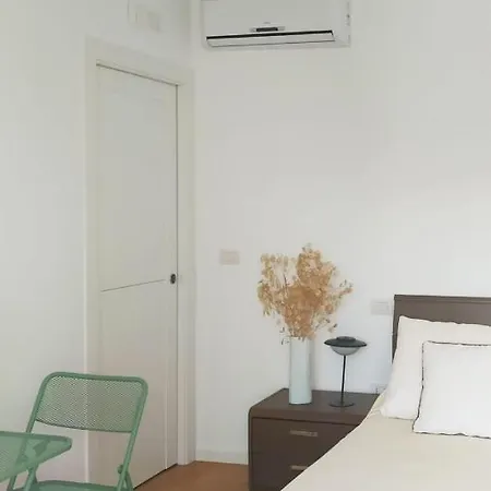 Oda ve Kahvaltı Allegra Trani